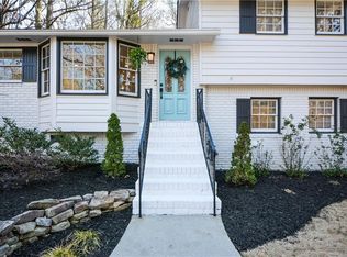 1455 Rochelle Dr, Atlanta, GA 30338