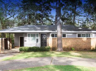 32 Barbara Dr, Little Rock, AR 72204