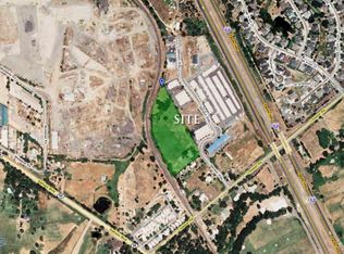 595 Crowson Rd, Ashland, OR 97520