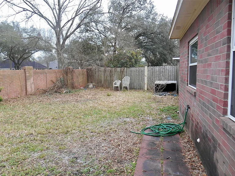 6203 Faulkner Ridge Dr — Photo 20