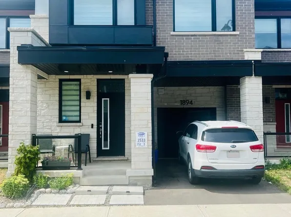 1894 Thames Cir, Milton, ON L9E 1Y9