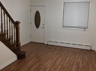910 S Fairhill St, Philadelphia, PA 19147