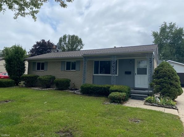 208 Wallace Dr