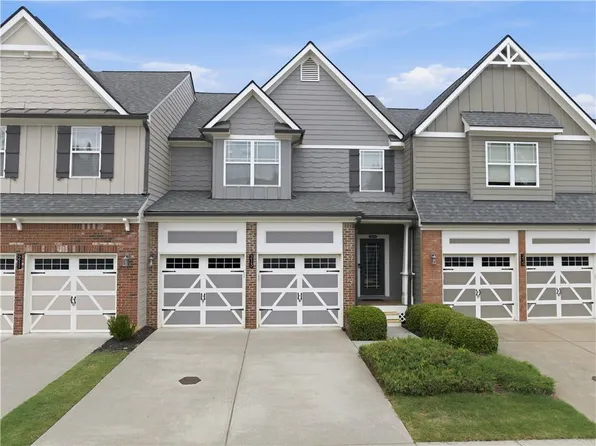 213 Stone Park Dr, Woodstock, GA 30188