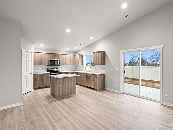 6th image of this home