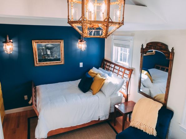 264 Brackett St UNIT 4