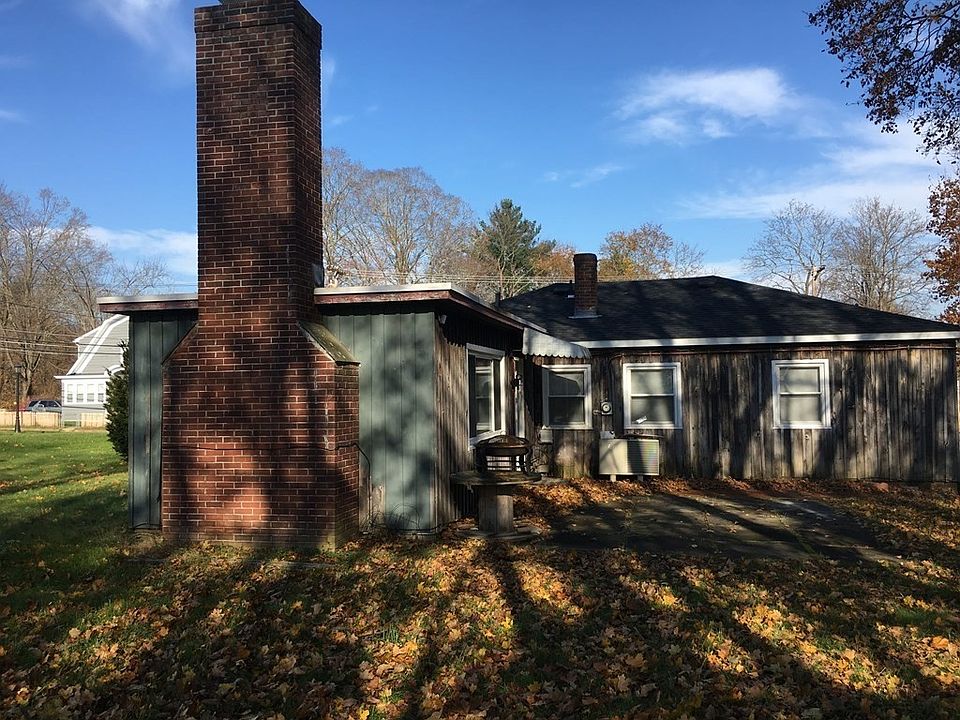 231 South St, Southbridge, MA 01550 Zillow