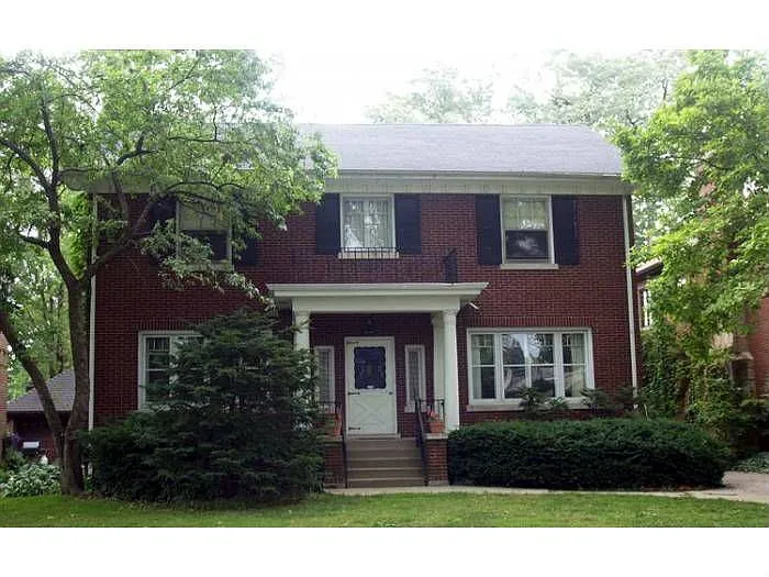 9847 S Hamilton Ave photo 1