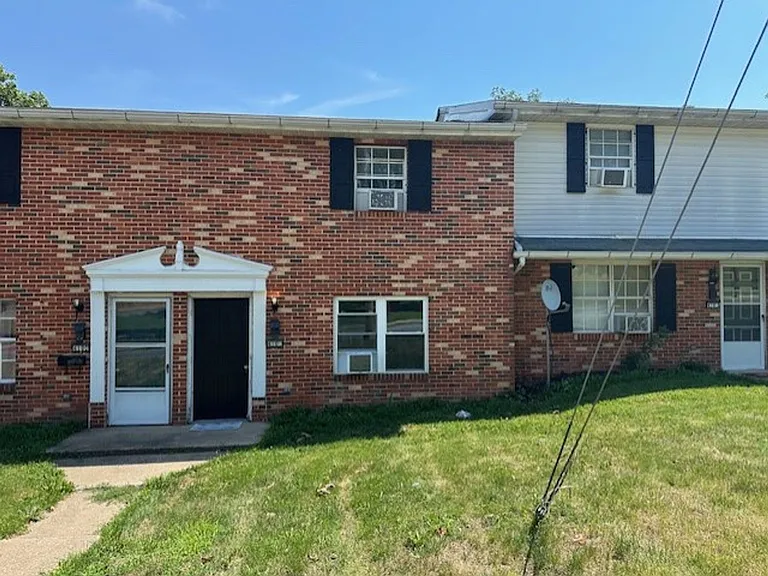 410C N Enola Dr — Photo 1