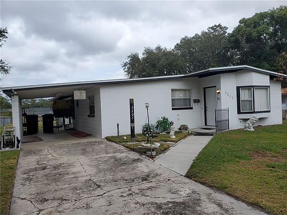 2nd image of 3207 Kathleen Dr