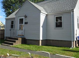 27 Lilac St, East Hartford, CT 06118