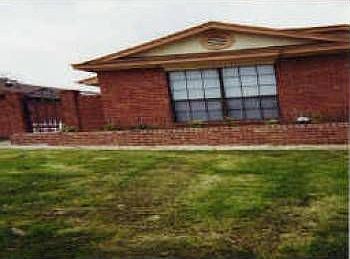 1st image of 4719 Poppy Dr E