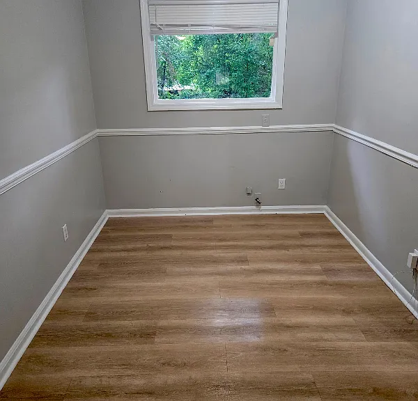 1215 Winifred Ln — Photo 16