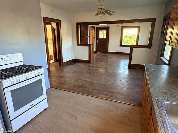 4th image of 801 S 2nd St