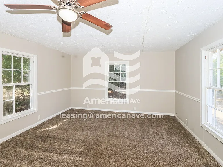 757853_008_wm_-_main_bedroom_13153078.jpg