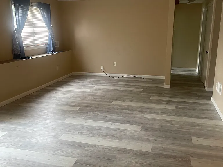 39 Kristee Cir #39 — Photo 5
