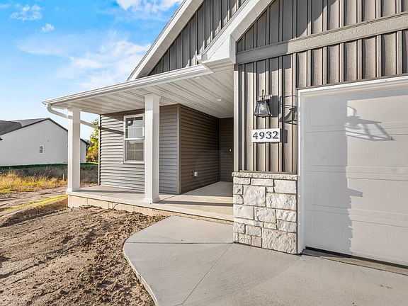 4th image of 4932 Water Mint Way