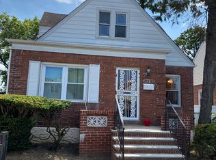 223-30 103rd Ave, Queens Village, NY 11429