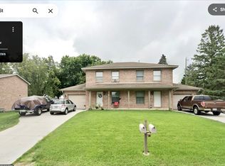 702 W Madison St, Watertown, WI 53094