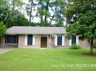 6310 French Chateau Dr, Houston, TX 77088