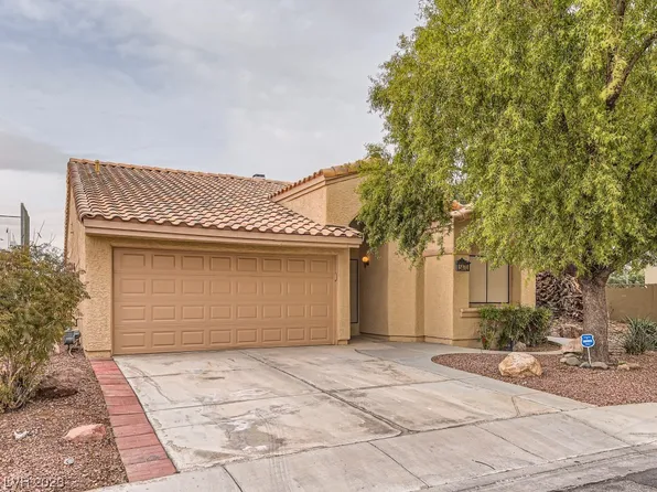 5470 Walton Heath Ave, Las Vegas, NV 89142