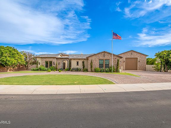 2nd image of 4153 E Nora Cir