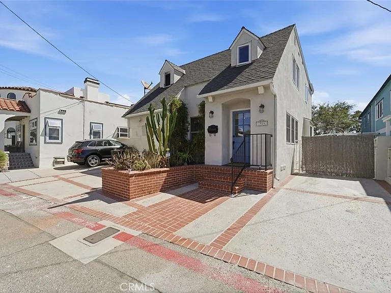 1924 Loma Dr — Photo 49
