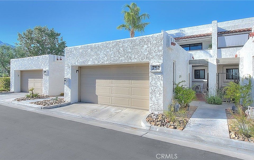 1st image of 752 Violeta Dr