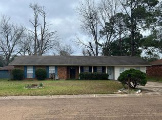 108 Cross St, Natchez, MS 39120