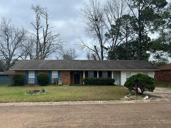 108 Cross St, Natchez, MS 39120