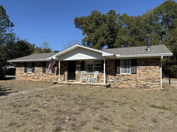 469 Stillwell Blvd, Crestview, FL 32539