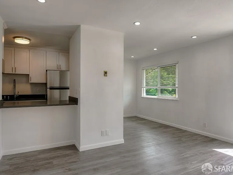 46728 Crawford St #17 — Photo 6