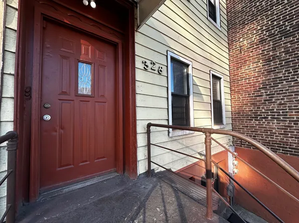 328 39th Street image 1 of 23