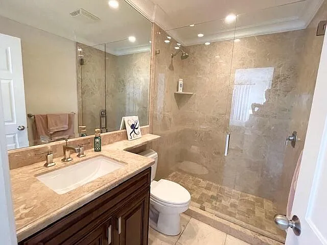 2502 Fairway Dr N — Photo 9