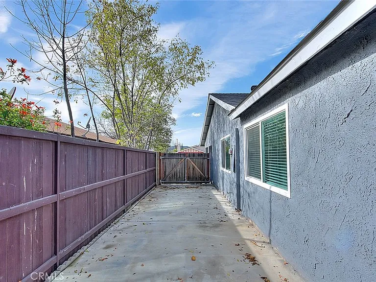 2682 Vista Laguna Ter — Photo 24