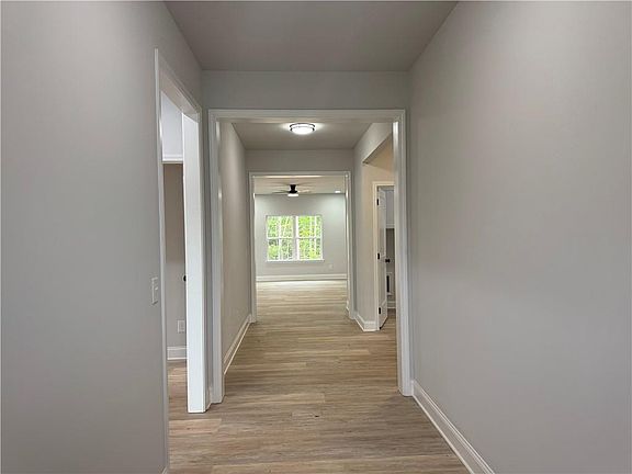 3rd image of 2057 N Hicks Rd