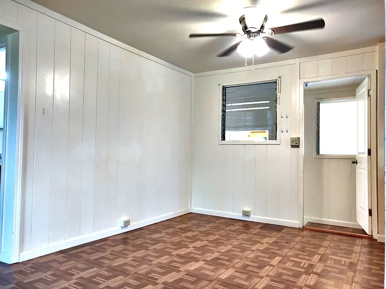 1st dining area