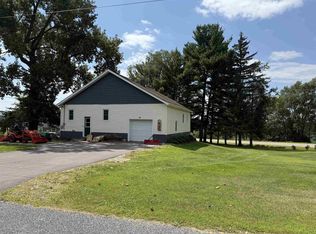 N5619 Johnson Rd, New Lisbon, WI 53950