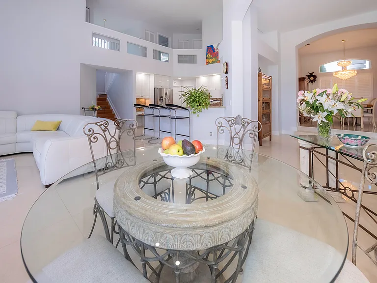 10849 Bal Harbor Dr — Photo 30