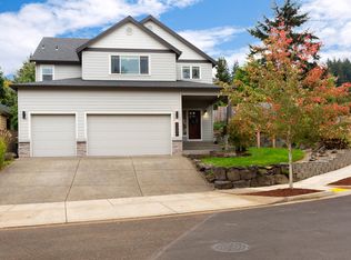 13084 SE Snowfire Dr, Happy Valley, OR 97086