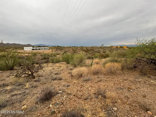 990 S Houghton Rd #33, Vail, AZ 85641