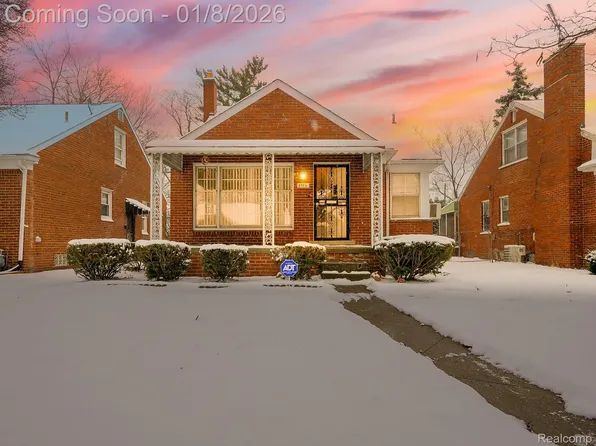 8976 Esper St, Detroit, MI 48204