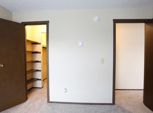 1777 Schrock Rd #M, Columbus, OH 43229