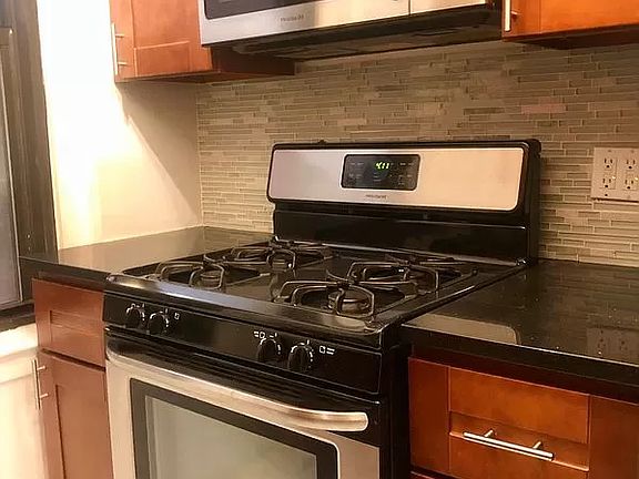 4th image of 110 W 86th St APT 3E