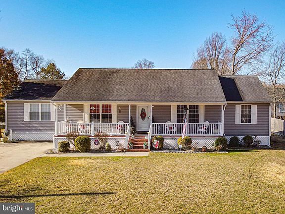 2nd image of 121 Princeton Rd