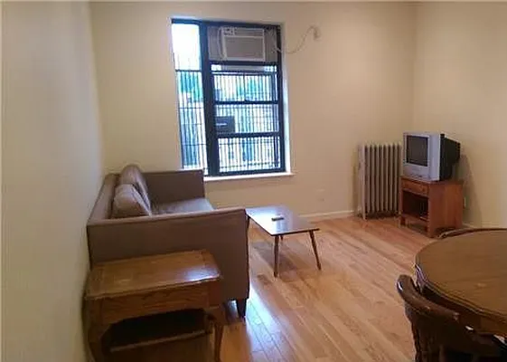 Rented by Level Group | media 32