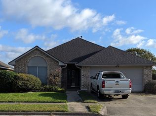 110 Bridle Ln, Victoria, TX 77904