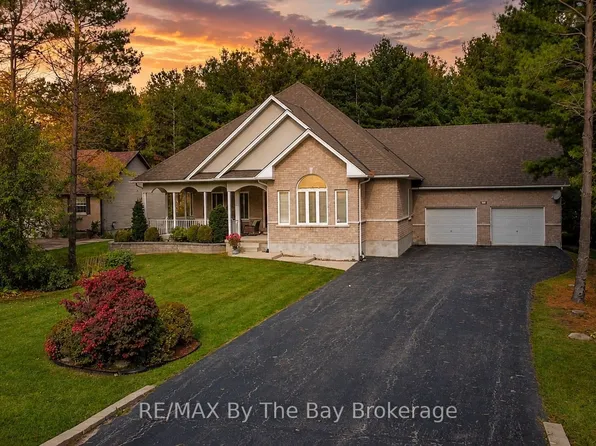 60 Martyn Dr, Wasaga Beach, ON L9Z 1N6