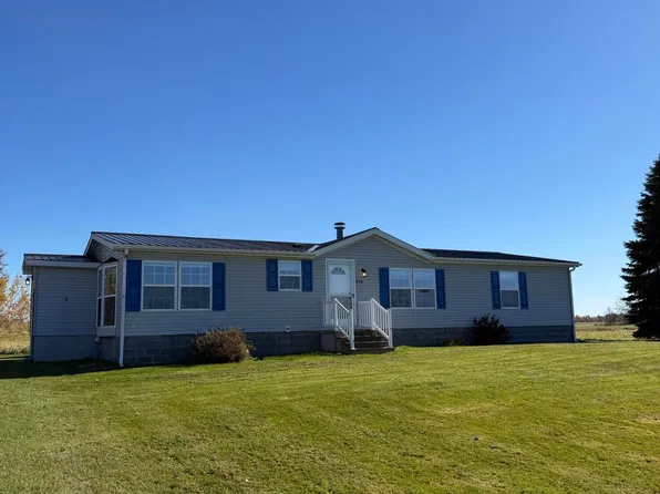 514 Bull Run Rd, Ellenburg Depot, NY 12935