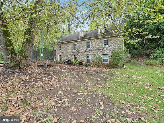 2nd image of 103 Mercer Mill Rd